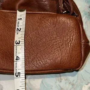 Made in Italy Leather Sling Zip Backpack Cognac Brown Luggage Tan Valentina EUC Valentina Black/Brown Italian Leather Large Convertible  main image 4